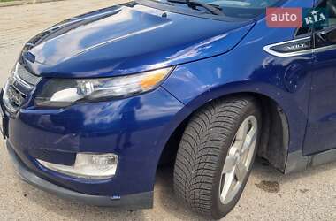Хэтчбек Chevrolet Volt 2013 в 