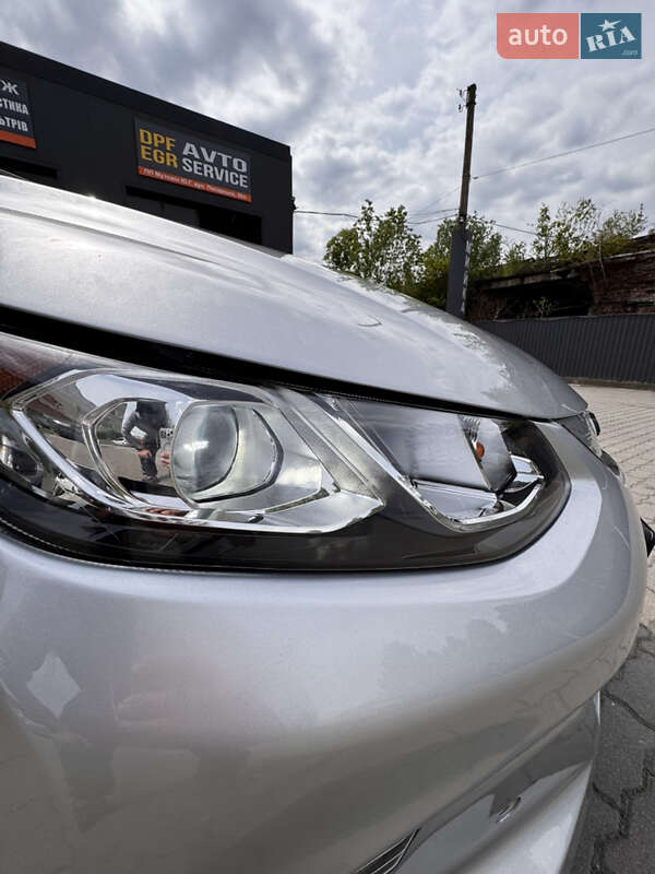 Хэтчбек Chevrolet Volt 2016 в Калуше фото 29 Хэтчбек Chevrolet Volt 2016 в Калуше