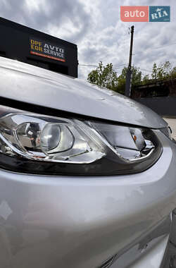 Хэтчбек Chevrolet Volt 2016 в 