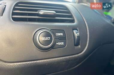 Хэтчбек Chevrolet Volt 2013 в 