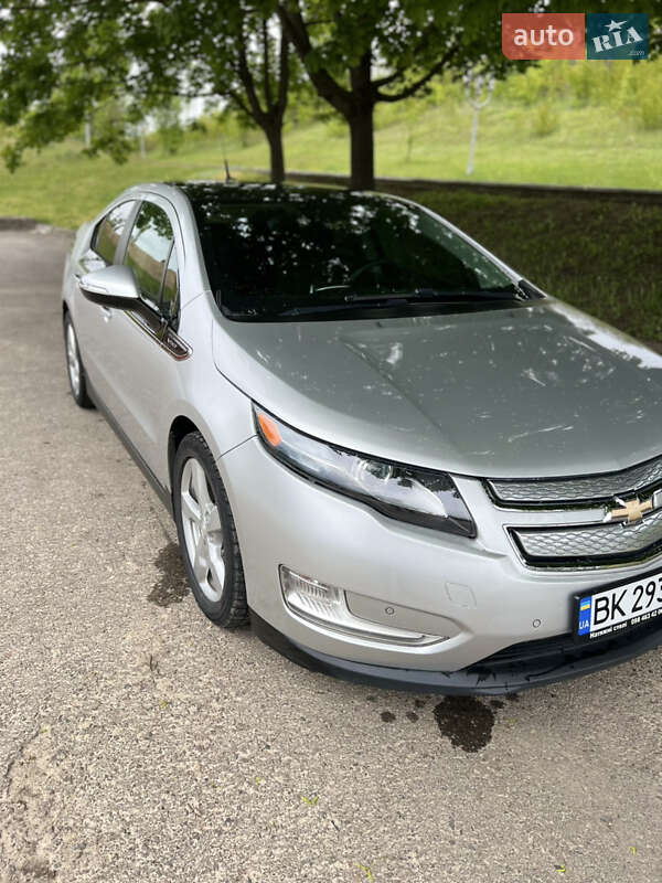 Хэтчбек Chevrolet Volt 2012 в Ровно фото 3 Хэтчбек Chevrolet Volt 2012 в Ровно