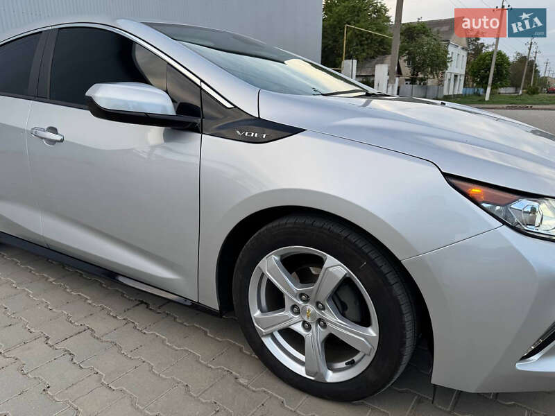 Хэтчбек Chevrolet Volt 2018 в Подольске фото 10 Хэтчбек Chevrolet Volt 2018 в Подольске