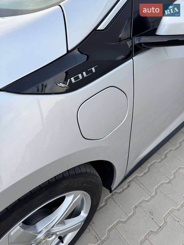Хэтчбек Chevrolet Volt 2018 в Подольске фото 26 Хэтчбек Chevrolet Volt 2018 в Подольске
