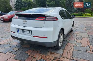 Хетчбек Chevrolet Volt 2013 в 