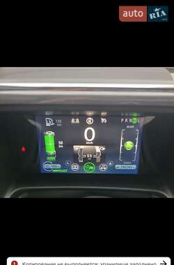 Хетчбек Chevrolet Volt 2013 в 