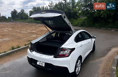 Хэтчбек Chevrolet Volt 2018 в 
