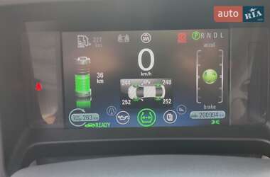Хэтчбек Chevrolet Volt 2013 в 