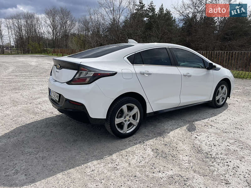 Хетчбек Chevrolet Volt 2015 в Кам'янському
