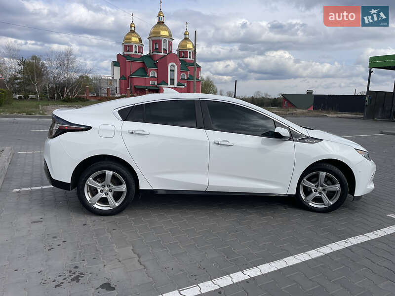 Хетчбек Chevrolet Volt 2015 в Кам'янському