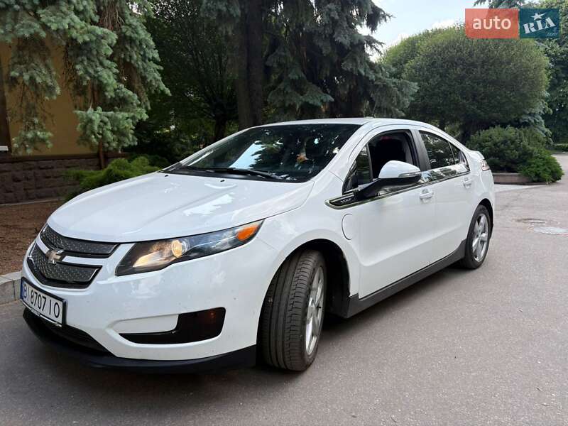 Хэтчбек Chevrolet Volt 2015 в Полтаве фото 7 Хэтчбек Chevrolet Volt 2015 в Полтаве