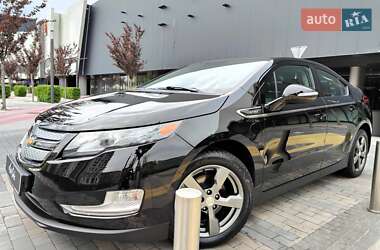 Хэтчбек Chevrolet Volt 2015 в Киеве