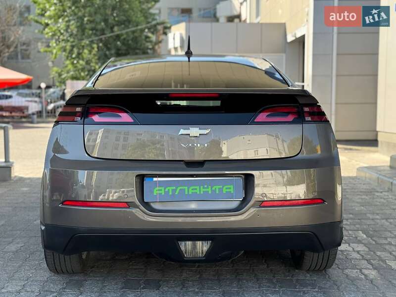 Хэтчбек Chevrolet Volt 2014 в Одессе