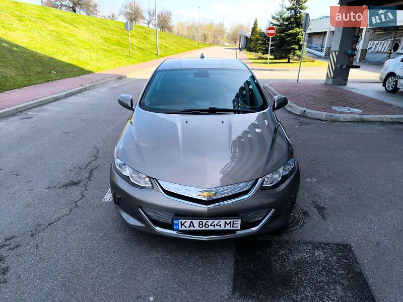 Хетчбек Chevrolet Volt 2017 в Києві