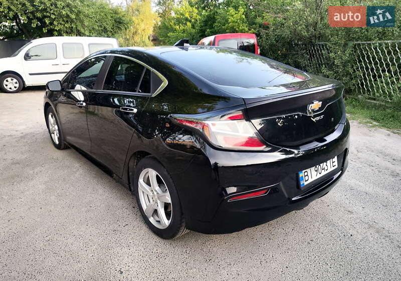 Хэтчбек Chevrolet Volt 2019 в Новых Санжарах