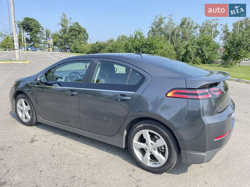 Хэтчбек Chevrolet Volt 2013 в Буче