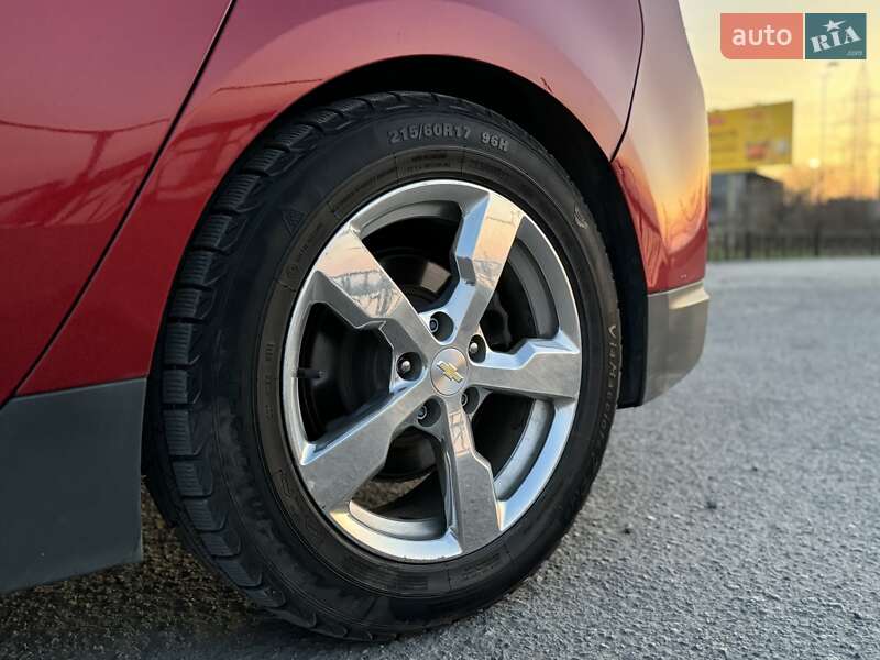 Хэтчбек Chevrolet Volt 2014 в Днепре фото 16 Хэтчбек Chevrolet Volt 2014 в Днепре