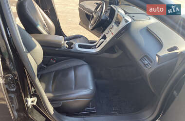Хэтчбек Chevrolet Volt 2015 в 
