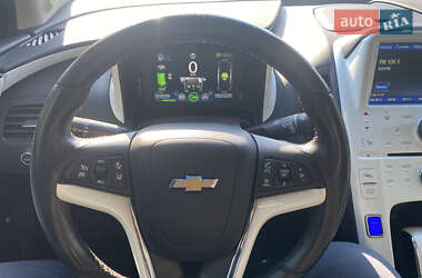 Хэтчбек Chevrolet Volt 2015 в 