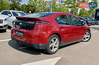 Хэтчбек Chevrolet Volt 2011 в 