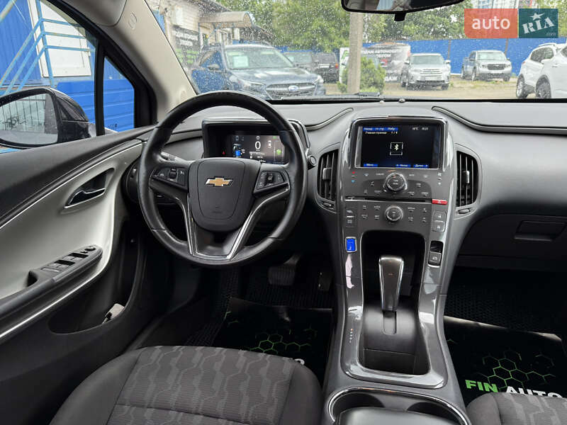 Хетчбек Chevrolet Volt 2015 в Києві