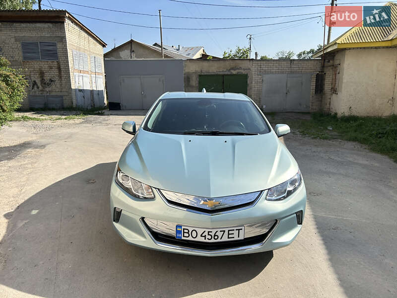 Хэтчбек Chevrolet Volt 2017 в Тернополе