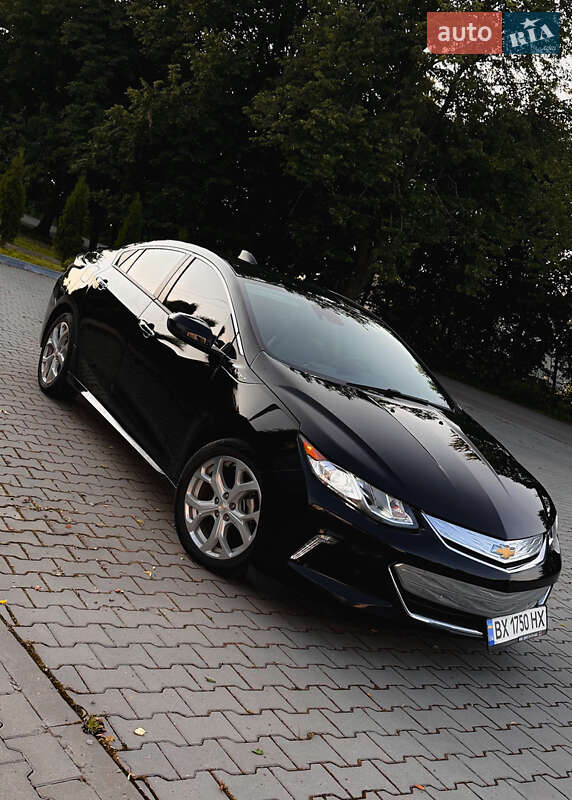 Хэтчбек Chevrolet Volt 2017 в Хмельницком