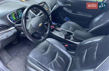 Хэтчбек Chevrolet Volt 2016 в 