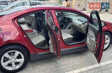 Хэтчбек Chevrolet Volt 2014 в 