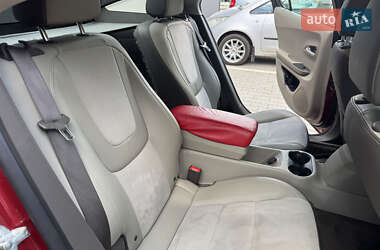 Хэтчбек Chevrolet Volt 2014 в 