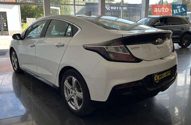 Хэтчбек Chevrolet Volt 2018 в 
