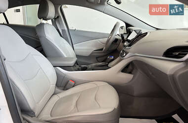 Хэтчбек Chevrolet Volt 2018 в 