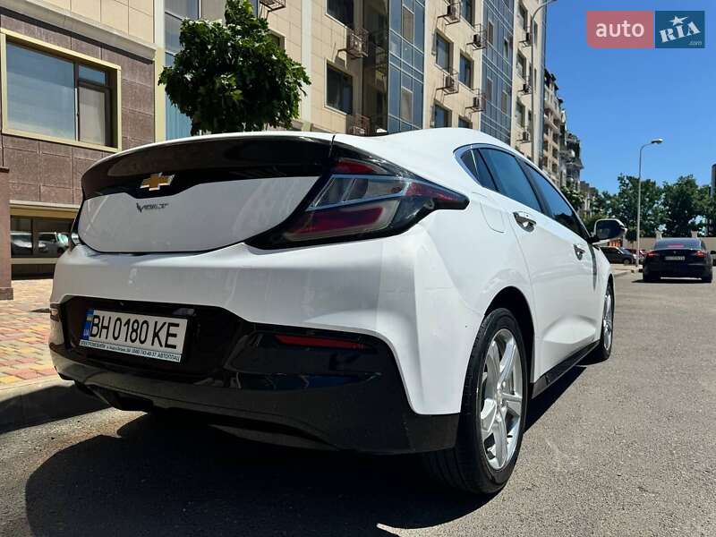 Хэтчбек Chevrolet Volt 2016 в Одессе