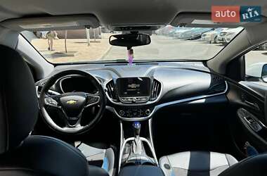 Хэтчбек Chevrolet Volt 2016 в 