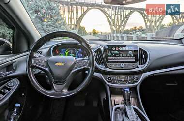 Хэтчбек Chevrolet Volt 2018 в 