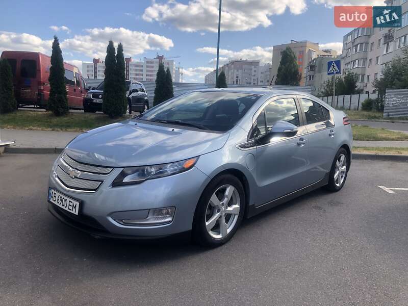Хэтчбек Chevrolet Volt 2014 в 