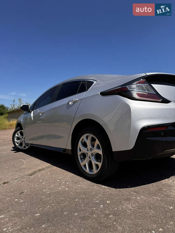 Хэтчбек Chevrolet Volt 2016 в Калуше фото 15 Хэтчбек Chevrolet Volt 2016 в Калуше