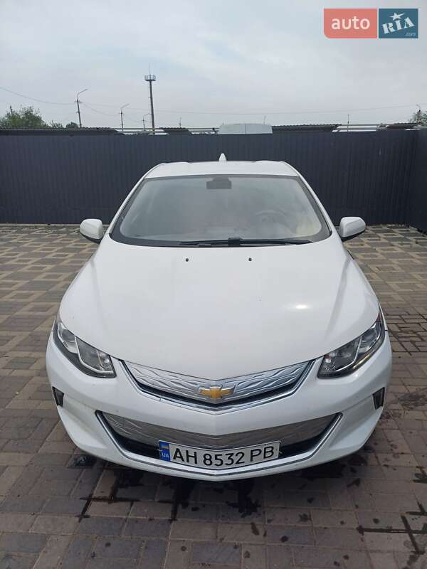 Хэтчбек Chevrolet Volt 2017 в Краматорске