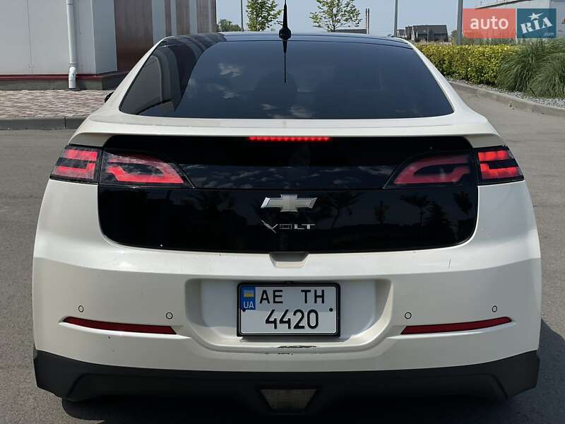 Хэтчбек Chevrolet Volt 2011 в Днепре