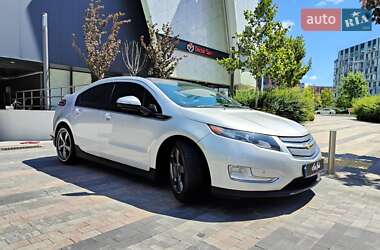 Хэтчбек Chevrolet Volt 2010 в 