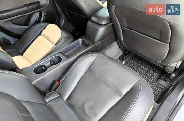 Хэтчбек Chevrolet Volt 2010 в 