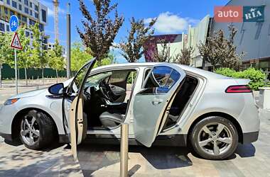 Хэтчбек Chevrolet Volt 2010 в 