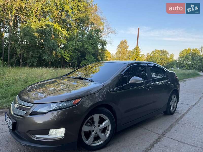 Хэтчбек Chevrolet Volt 2014 в Харькове