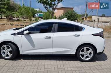 Хэтчбек Chevrolet Volt 2016 в 