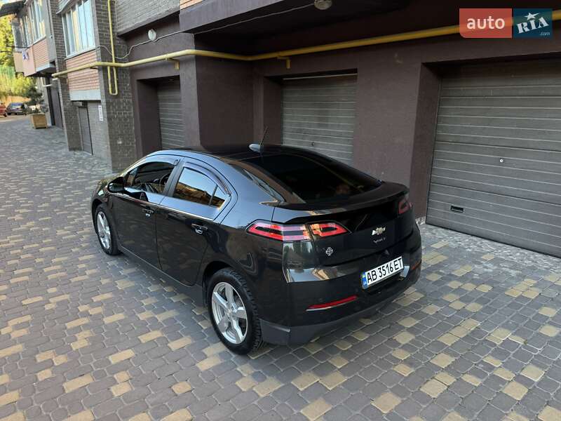 Хэтчбек Chevrolet Volt 2015 в Виннице