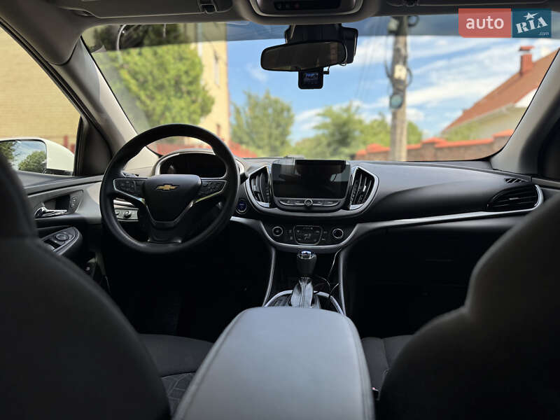 Хетчбек Chevrolet Volt 2017 в Києві