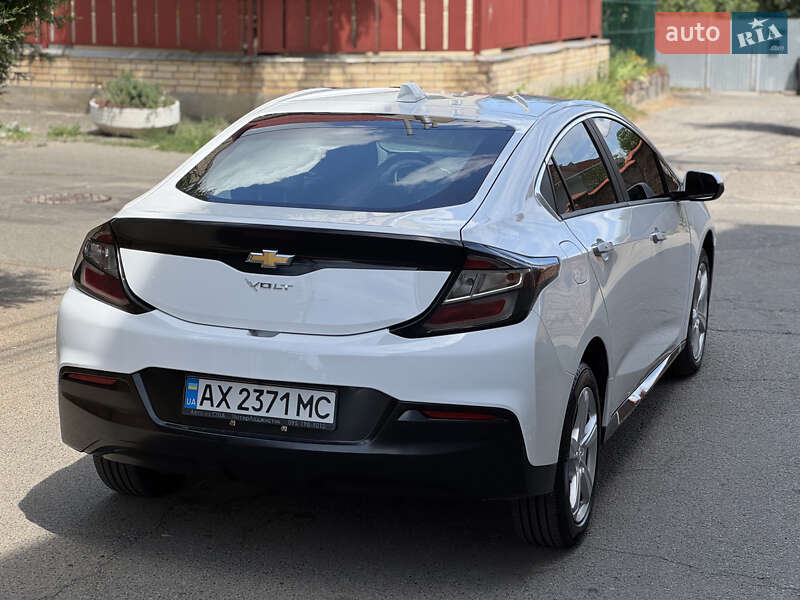 Хетчбек Chevrolet Volt 2017 в Києві