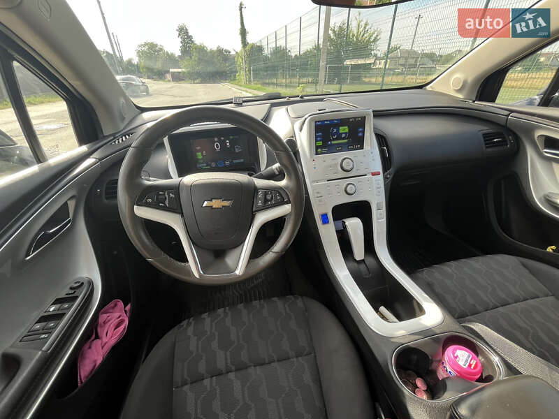 Хэтчбек Chevrolet Volt 2012 в Боярке