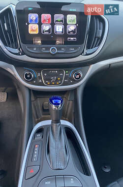 Хэтчбек Chevrolet Volt 2015 в 