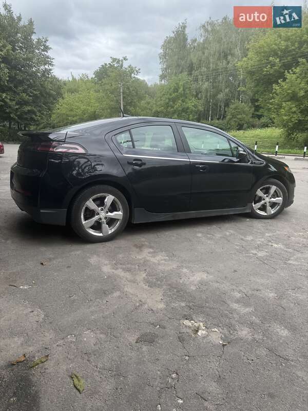 Хэтчбек Chevrolet Volt 2012 в Тернополе