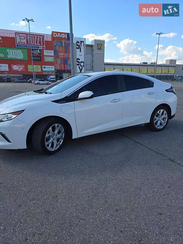 Chevrolet Volt 2017